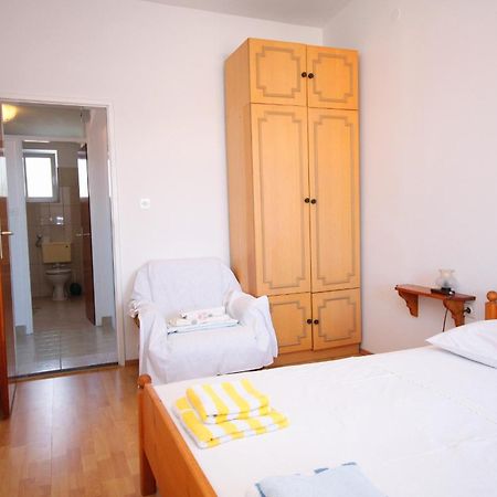 Apartments By The Sea Jezera, Murter - 5063 Zimmer foto